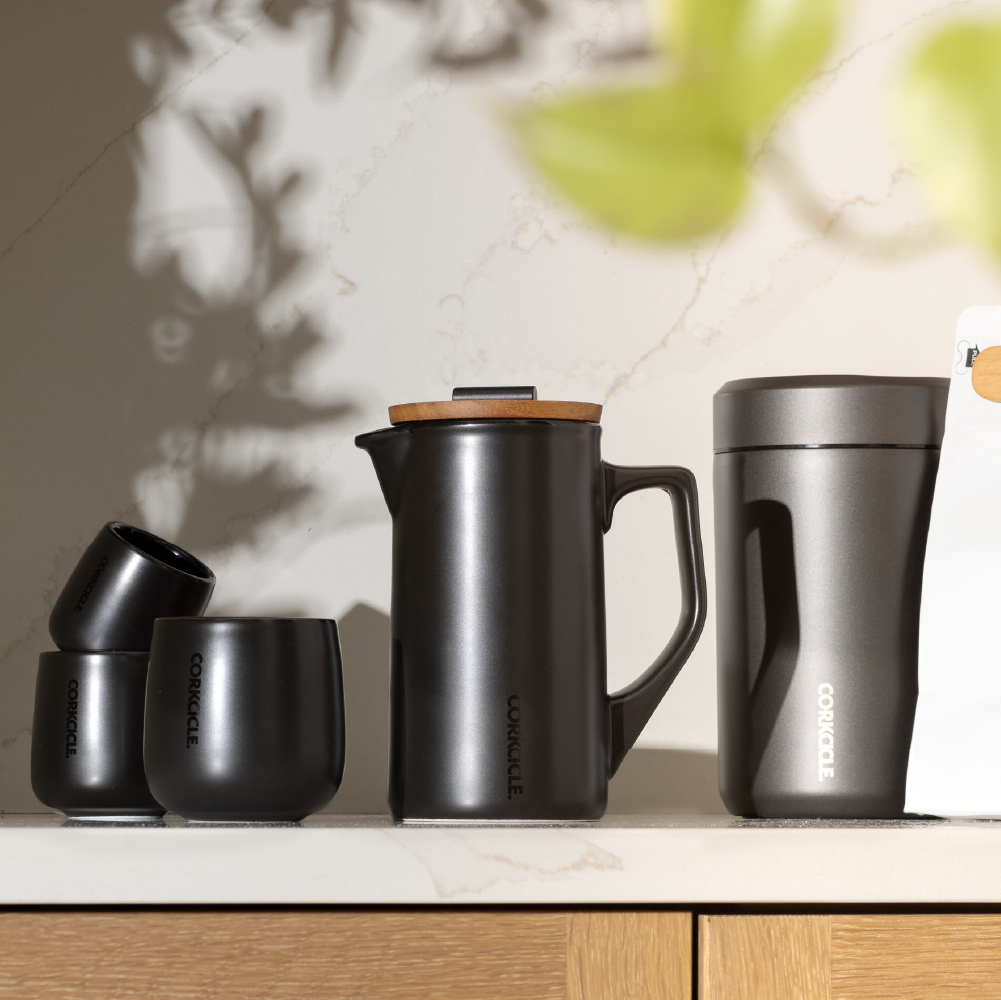 ceramic-french-press-q5 FP_Lifestyle2.png